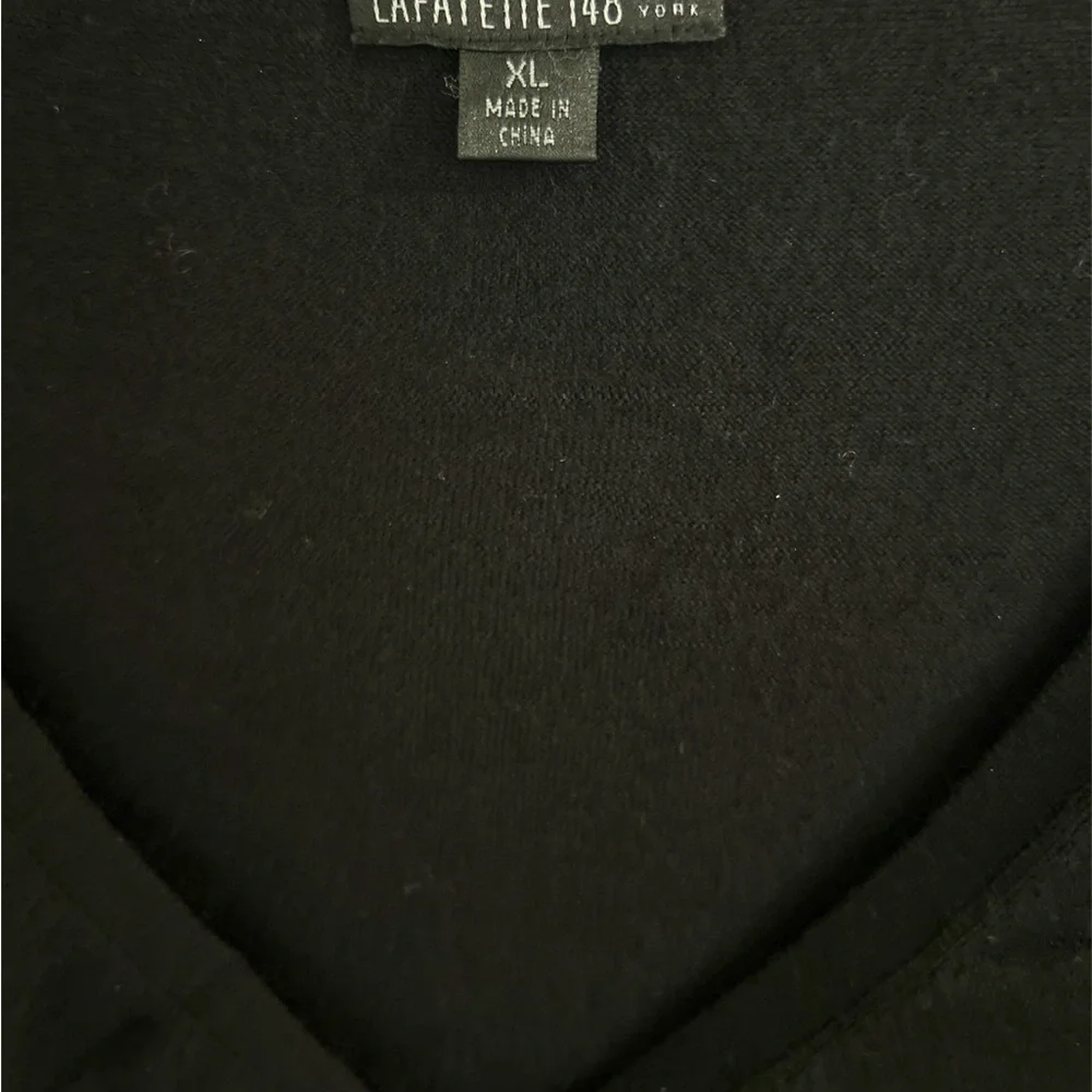 LAFAYETTE 148 NEW YORK Wool button Cropped Cardigan Black Size XL - Picture 4 of 7